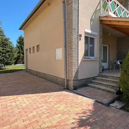 In 54665 Balatonmáriafürdő