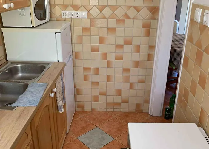 In 54665 בית נופש *